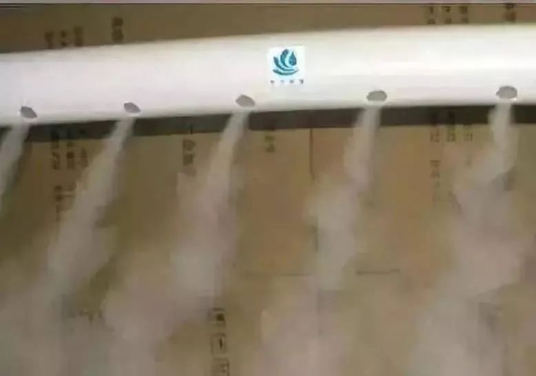 炎熱天氣不干膠材料易彎曲？是什么原因呢？
