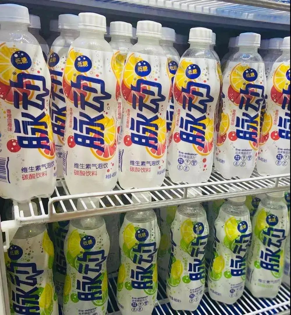 飲料市場持續(xù)上演“瘋狂”氣泡讓我們看看標簽多有哪些？
