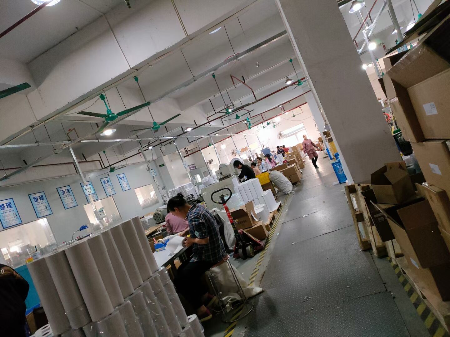 不干膠標簽印刷車間靜電過大對生產造成的影響-怎么消除靜電